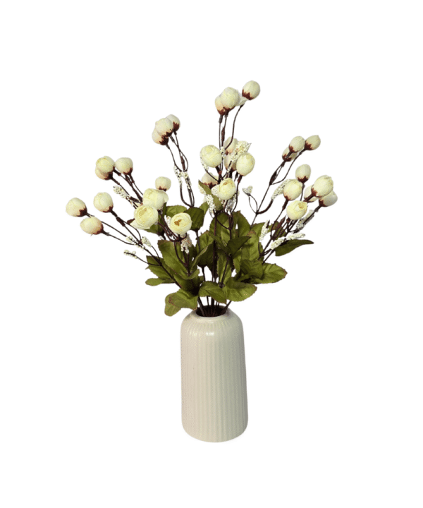 Elegant cream artificial flowers for home decor